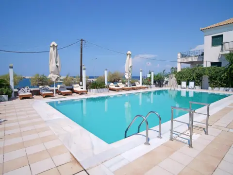 Kyparissia Beach Hotel, Λιμάνι Κυπαρισσίας