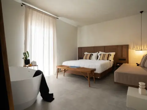 Polis of Naxos Stylish Suites, Χώρα