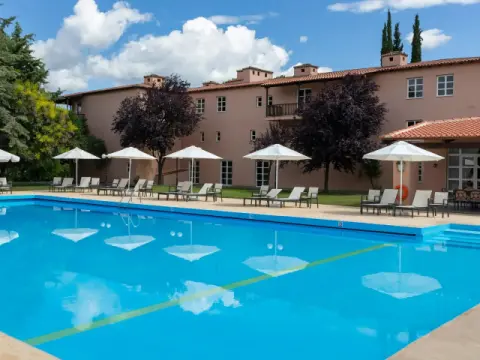 Amalia Hotel Meteora, Καλαμπάκα