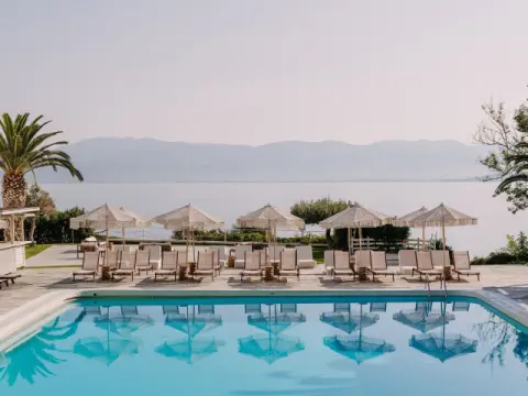Brown Beach Chalkida, Χαλκίδα Ευβοίας