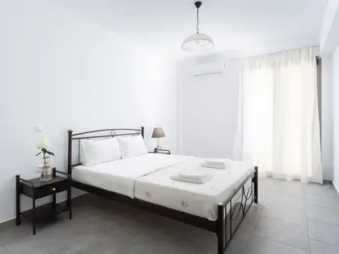 Tulipa Suites, Μονεμβασιά