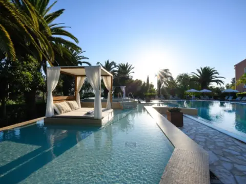 Art Hotel Debono, Κέρκυρα