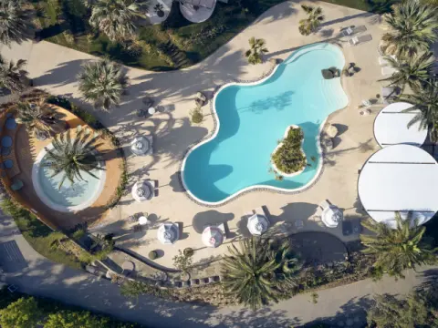 Ekies All Senses Resort, Βουρβουρού