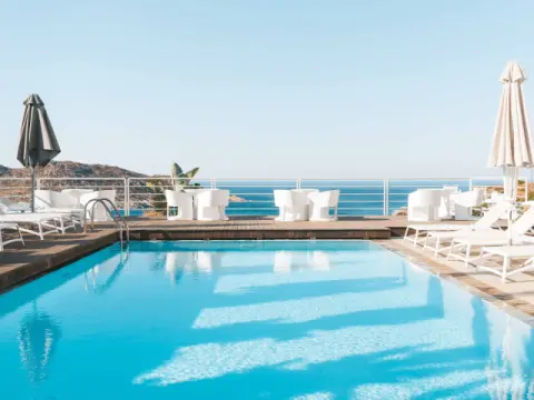 Far Out Hotel & Spa, Ίος