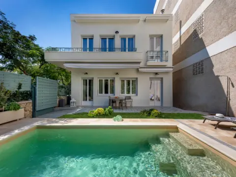 Villa Razi 1935, Λουτράκι