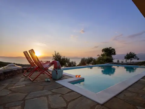 Searocks Exclusive Village, Κιτριές