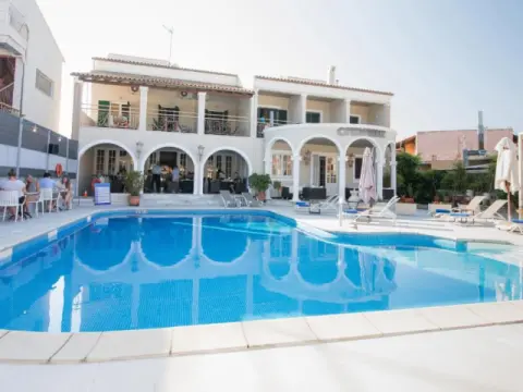 Opera Blue Hotel, Κέρκυρα