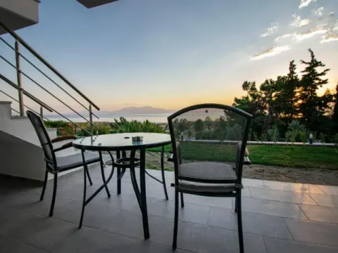 Heraclea Luxury Suites, Νέα Ηράκλεια