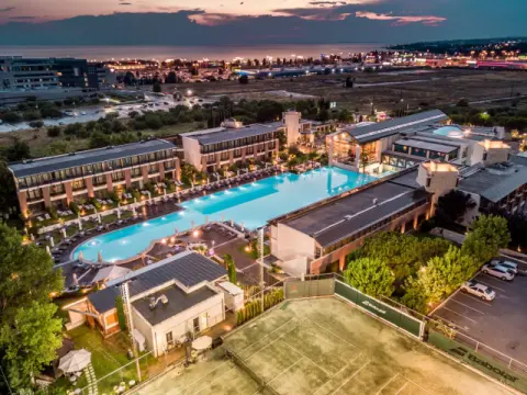 September Hotel, Θεσσαλονίκη