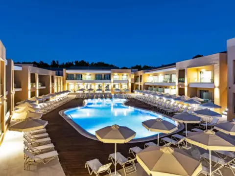 White Olive Elite Hotel, Λαγανάς