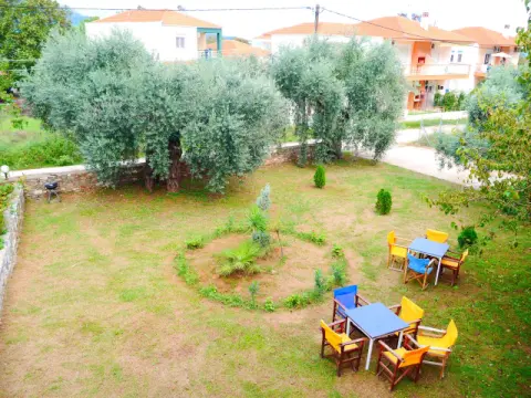 Blue Sky Apartments, Σκάλα Ποταμιάς