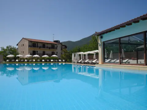 Mont Helmos Hotel, Καλάβρυτα