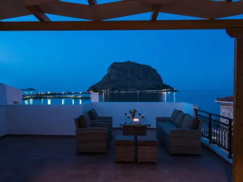Cyrenia Guesthouse, Μονεμβασιά