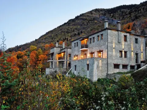Athina Hotel, Ελάτη