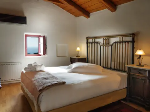 Lithos Stone Suites, Αρεόπολη