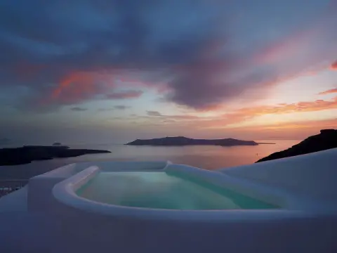 Mirabo Luxury Villas, Σαντορίνη