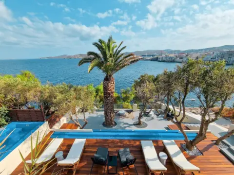 Pafsilipon Suites, Σύρος