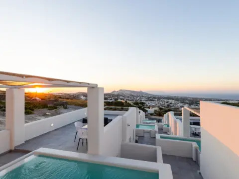 Serapias Suites, Σαντορίνη