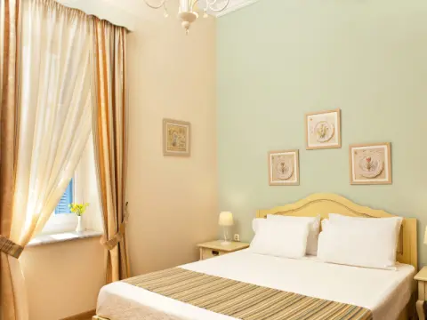 Egli Hotel, Άνδρος
