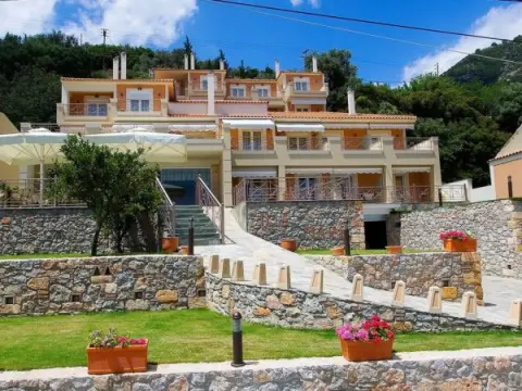 Ilia Mare, Αιδηψός Ευβοίας