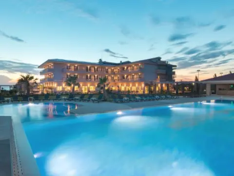 King Maron Hotel, Μαρώνεια