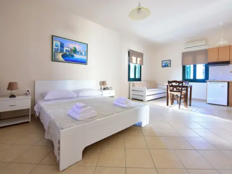 So Nice Hotel, Μαραθόκαμπος Σάμος
