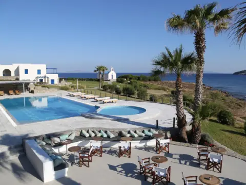 Poseidon of Paros, Πάρος