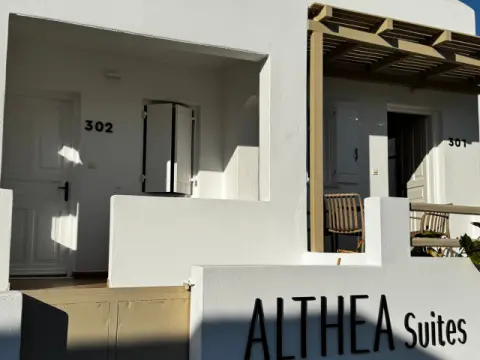 Althea Suites, Πάρος