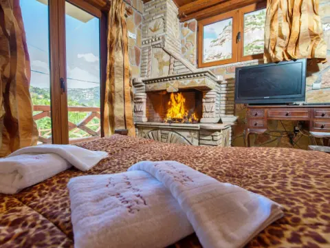 Oneiro Resort, Κάτω Ζαχλωρού
