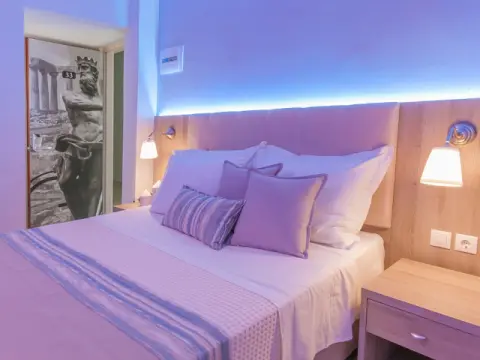 12 Olympian Gods Hotel, Πλαταμώνας Πιερίας