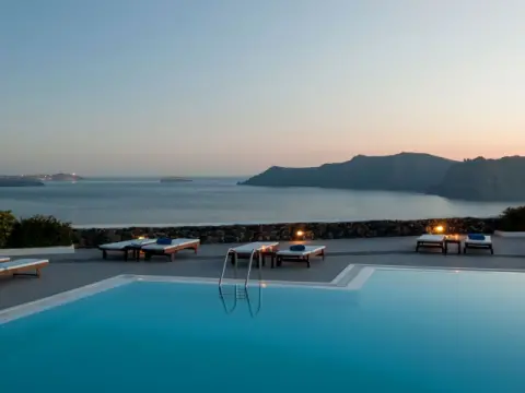 Strogili Traditional Houses, Σαντορίνη