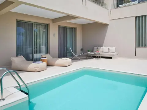 Cavo Delea Villas & Suites, Ποσείδι