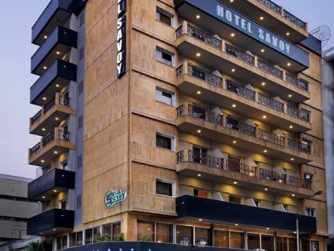 Savoy Hotel, Πειραιάς
