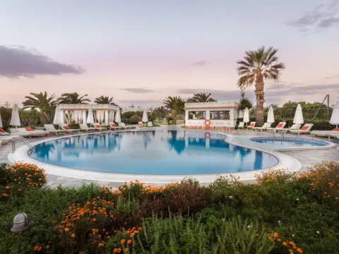 Porto Naxos Hotel, Νάξος