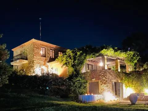 The Seacret Private Villa, Νέα Πέραμος