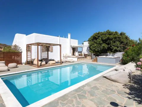 Amalgam Homes Paros, Αμπελάς